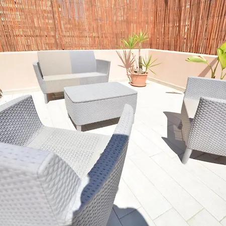 Dante Rooftop Apartman