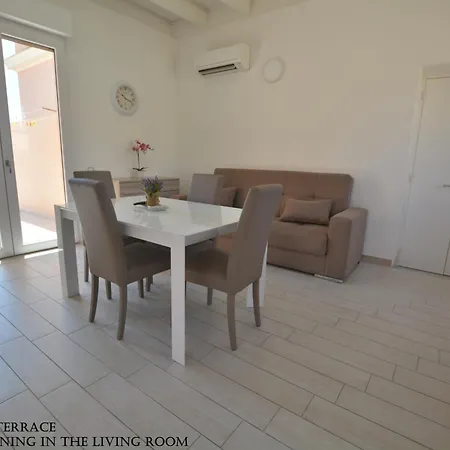 Dante Rooftop Apartman *